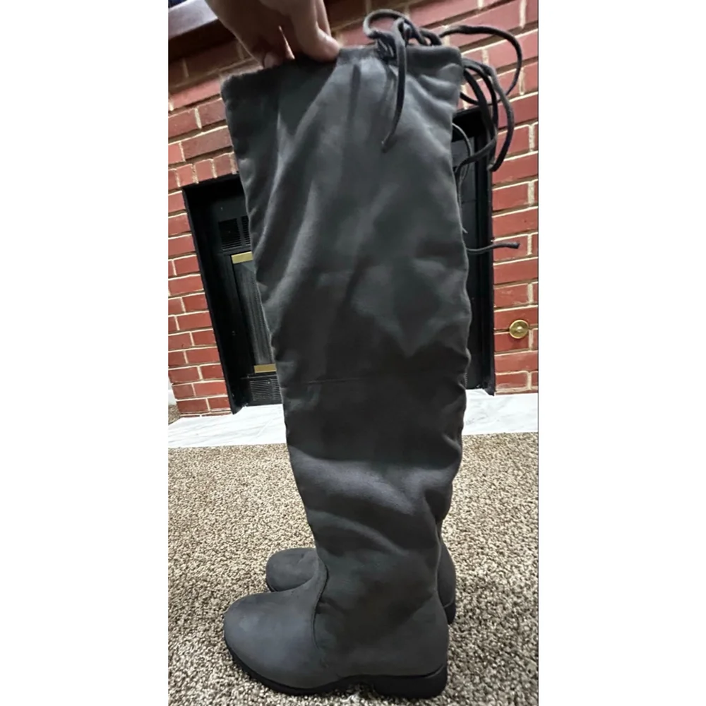 New without box Journee Collection Maya Over The Knee Block Heel Dress boot 8.5